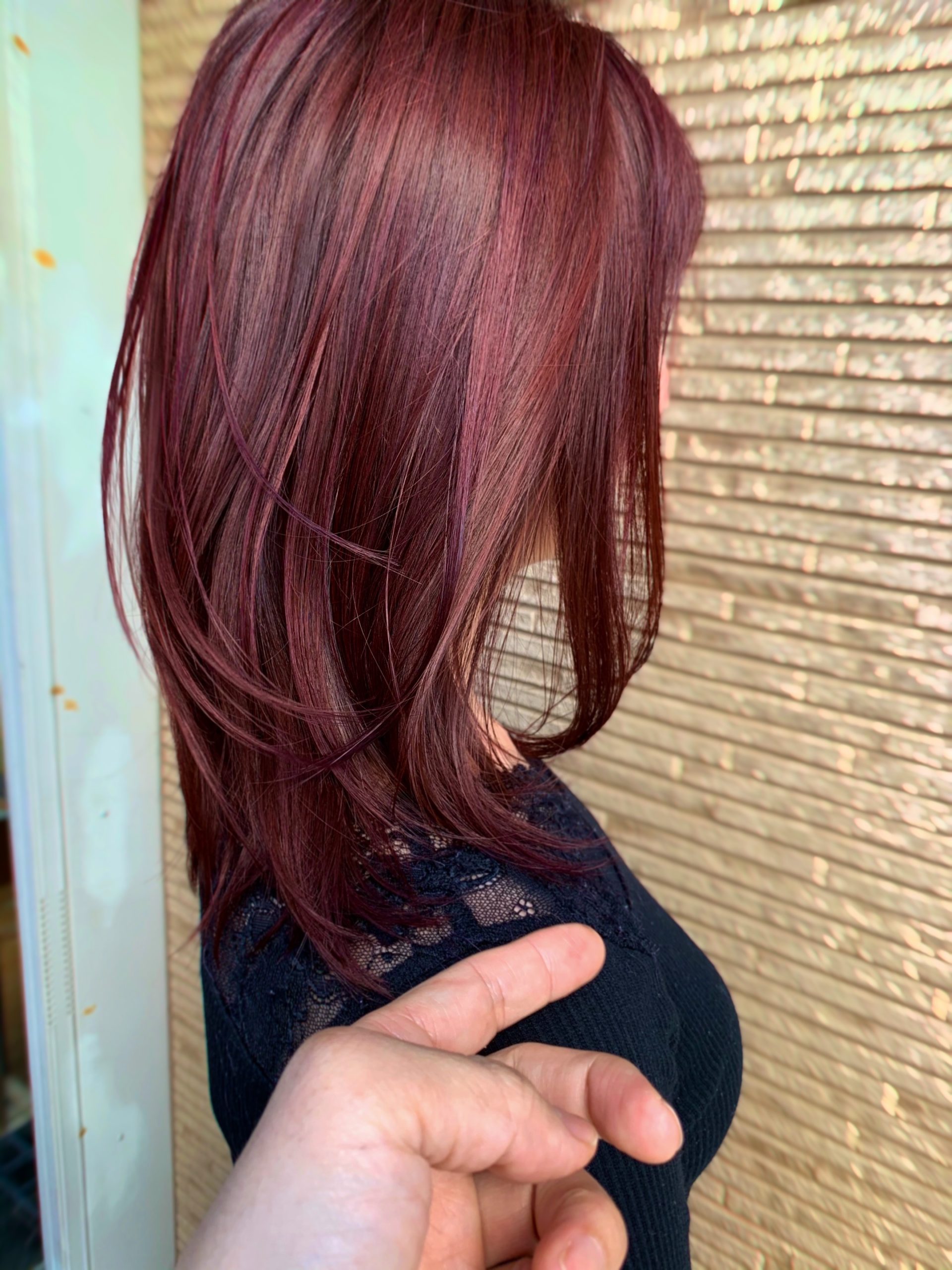 筋感カラー レッドパープルアッシュ 福岡県宗像市の美容室 美髪クリニック Sala Kyogoku Tokyo